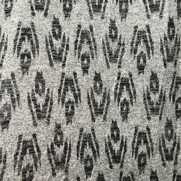 Gap Stretchy Knit top - Picture 2 of 5